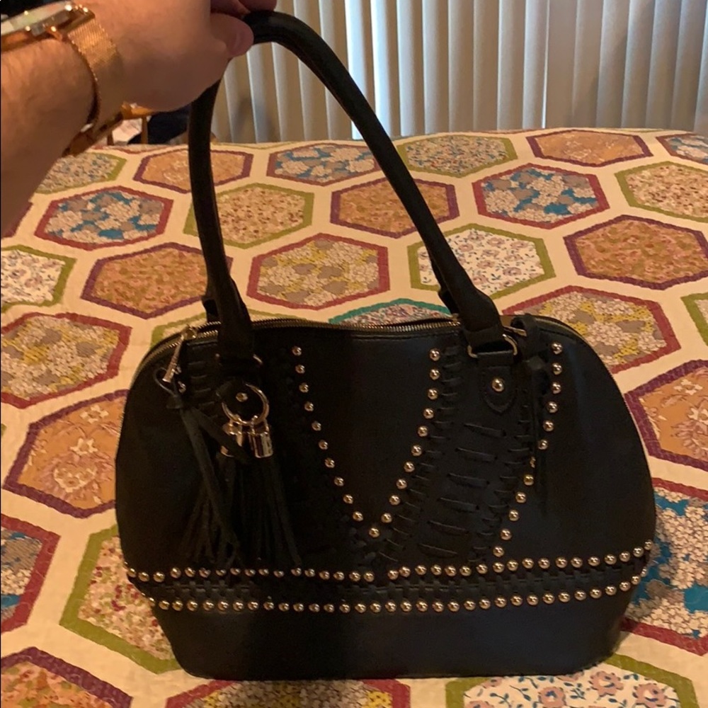 Black one sky purse